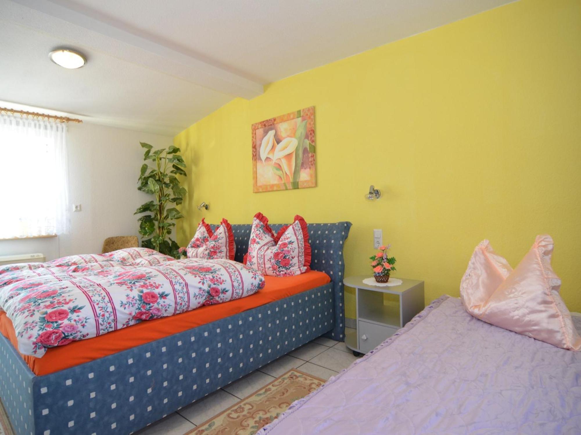 Holiday Home In Neustadt Am Rennsteig With Pond Екстер'єр фото