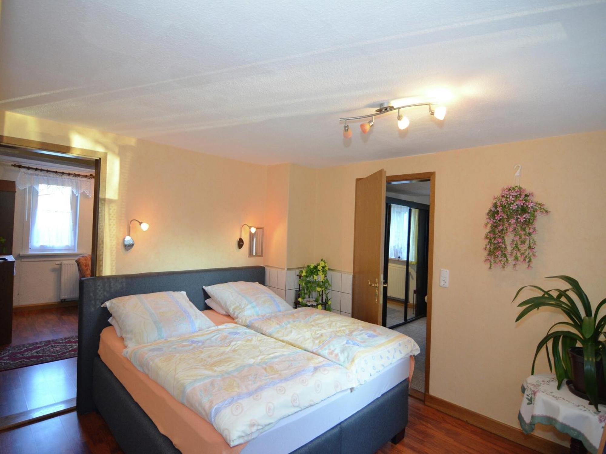 Holiday Home In Neustadt Am Rennsteig With Pond Екстер'єр фото