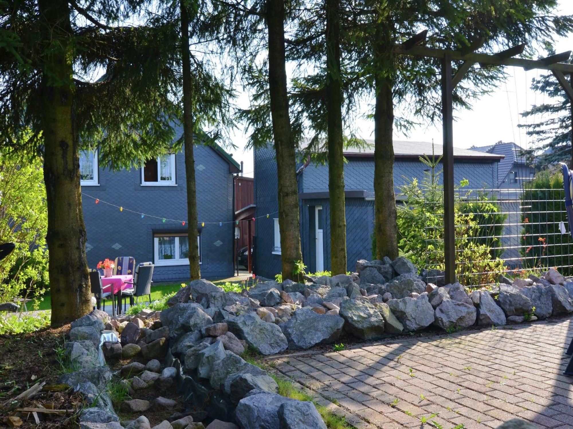 Holiday Home In Neustadt Am Rennsteig With Pond Екстер'єр фото