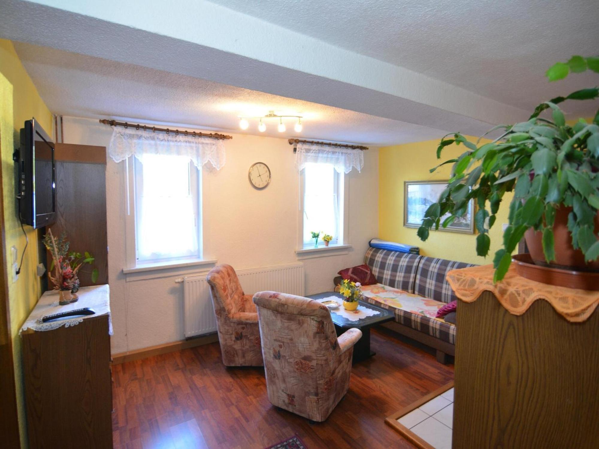 Holiday Home In Neustadt Am Rennsteig With Pond Екстер'єр фото